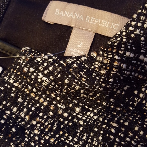 Banana Republic Tweed & Lace a-line dress - Picture 4 of 8